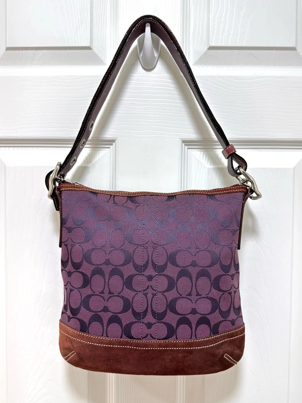 Coach Signature Jacquard‎ Suede Tassel Shoulder Crossbody Bag Plum Purple Y2K